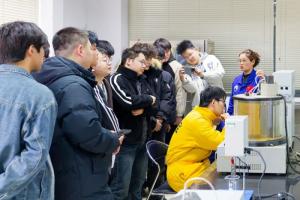 公路養(yǎng)護裝備國家工程研究中心開展科普活動